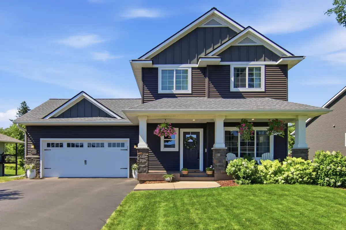 2292 Saint Andrews DR, Altoona, WI 54720