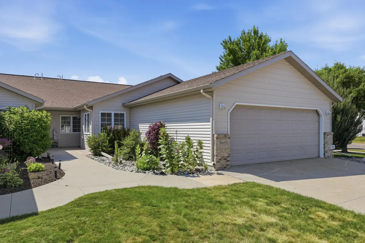 3609 Polk ST S, Fargo, ND 58104