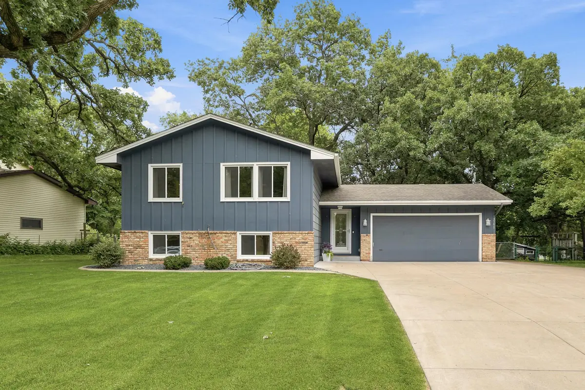 12295 Heather ST NW, Coon Rapids, MN 55433