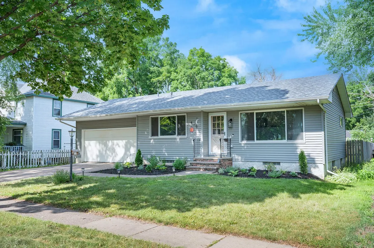 415 N Fremont ST, River Falls, WI 54022