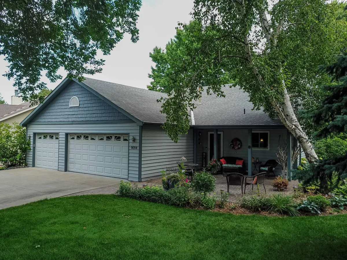 9094 Jensen AVE S, Cottage Grove, MN 55016