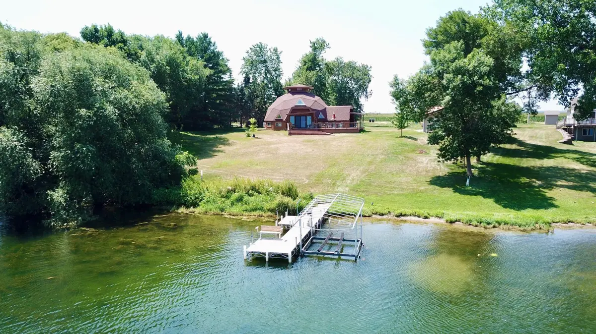 18245 Ada DR, Sauk Centre, MN 56378
