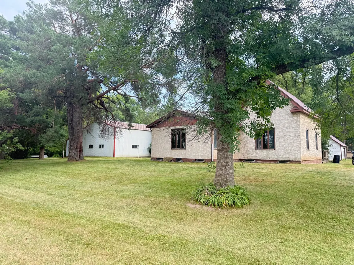 182 Decamp ST, Foreston, MN 56330