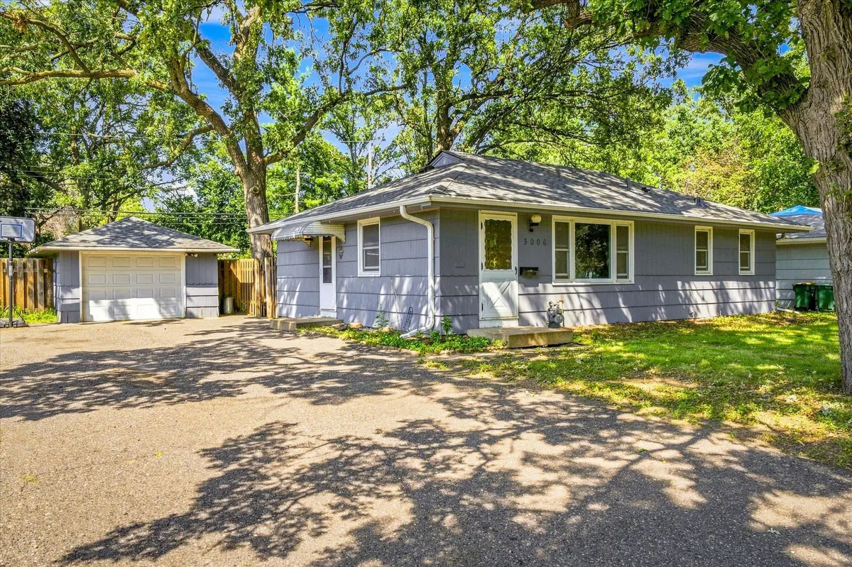 5006 63rd AVE N, Brooklyn Center, MN 55429