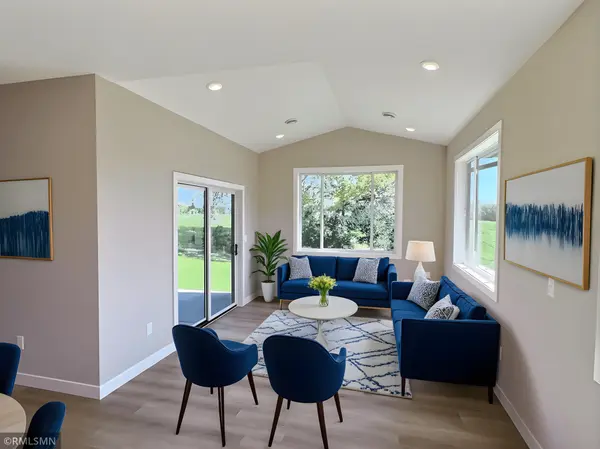 7541 Lake John DR, Annandale, MN 55302