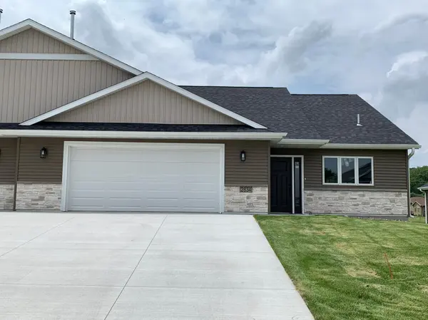 2834 Meadowview LN NE, Owatonna, MN 55060