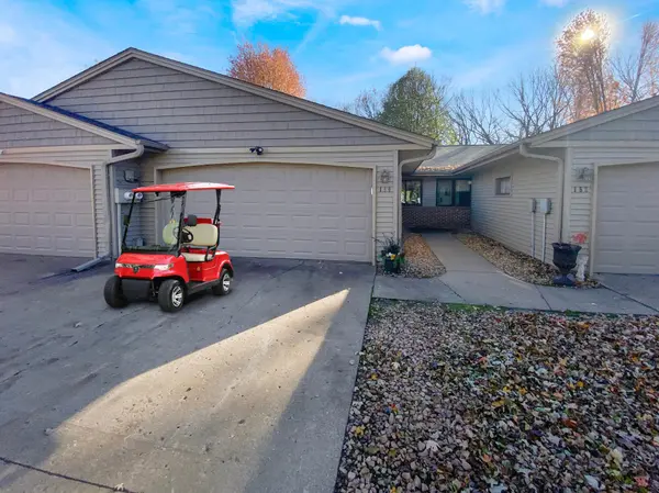 150 Jerry Liefert DR, Monticello, MN 55362