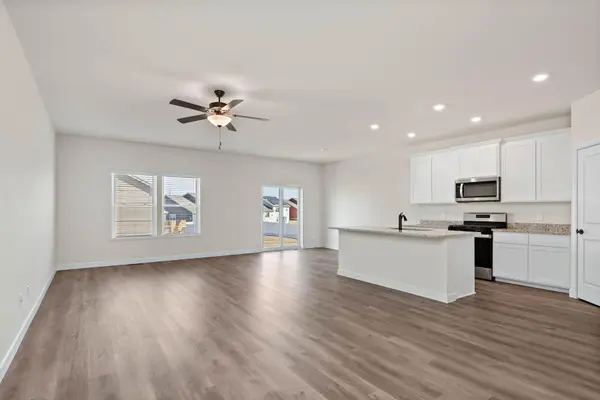 18761 Grant ST NW, Elk River, MN 55330