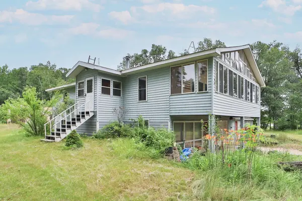 21682 Rebel RD, Merrifield, MN 56465
