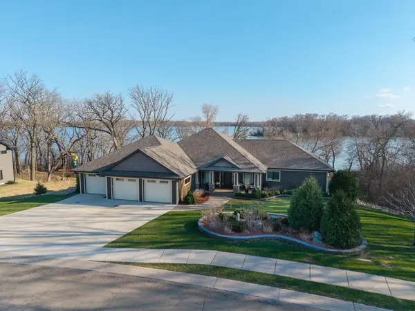 2313 9th ST W, Albert Lea, MN 56007