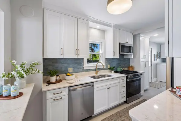 8026 Rose ST, Victoria, MN 55386
