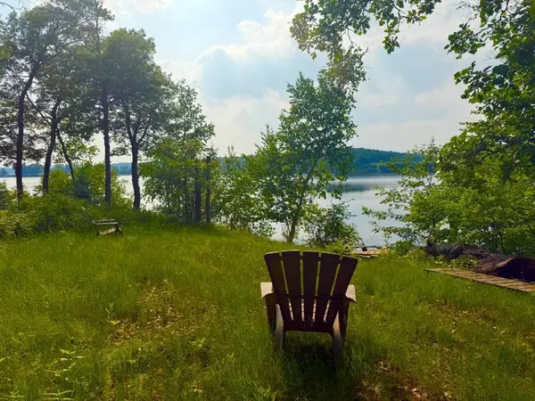 000 Maplewood DR, East Gull Lake, MN 56401