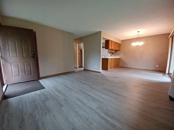 5311 72nd CIR N, Brooklyn Center, MN 55429