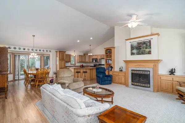 521 Spruce LN, Crookston, MN 56716