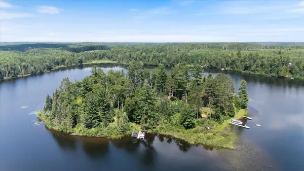 52000 Antler Lake Island Dr, Bigfork, MN 56628