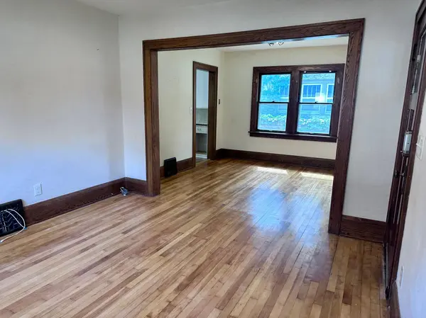 2419 E 38th ST, Minneapolis, MN 55406
