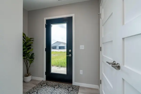 3209 Scotch LN, Mankato, MN 56001
