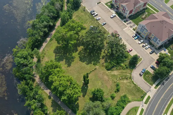 404 S Winter ST, River Falls, WI 54022