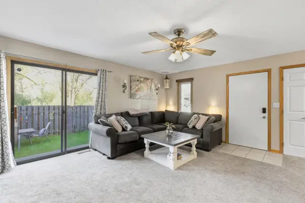 3467 Greenwood CT S, Eagan, MN 55122