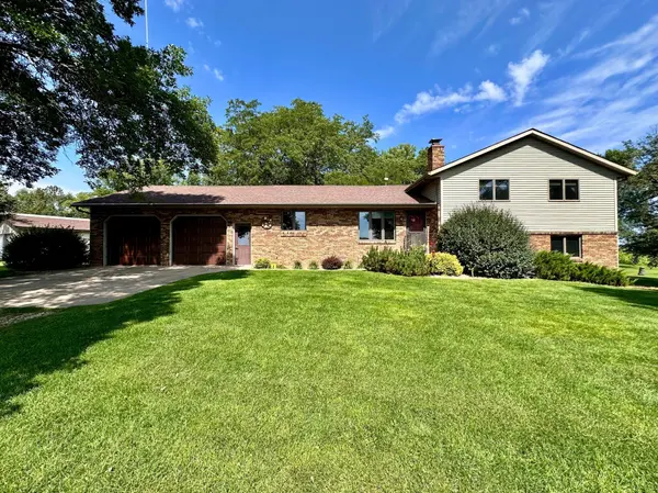 19118 Aspen AVE, Tracy, MN 56175