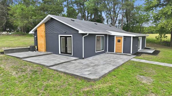 3941 357th AVE NW, Cambridge, MN 55008