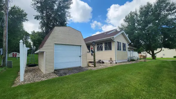 1626 Keystone DR, Albert Lea, MN 56007