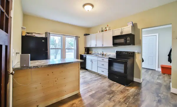 801 S 6th ST, Brainerd, MN 56401