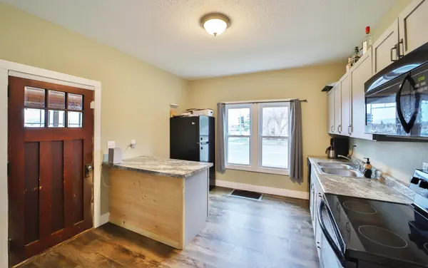 801 S 6th ST, Brainerd, MN 56401