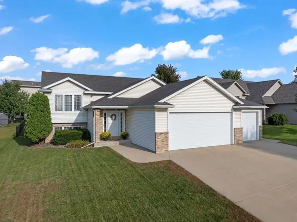 6247 Fairway DR NW, Rochester, MN 55901