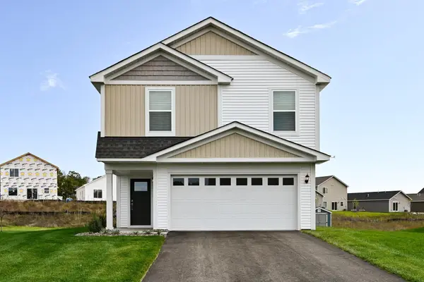 720 Spruce ST N, Cambridge, MN 55008
