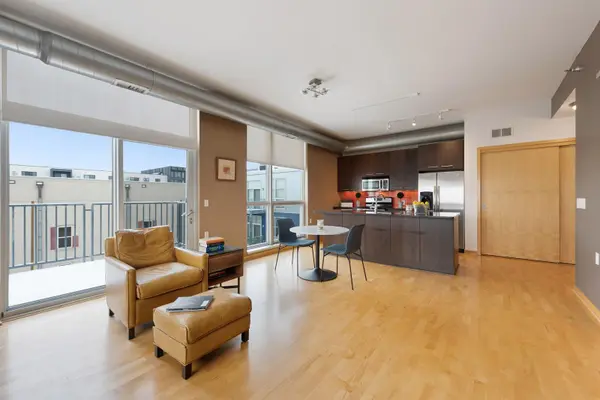 1211 Lagoon AVE #508, Minneapolis, MN 55408