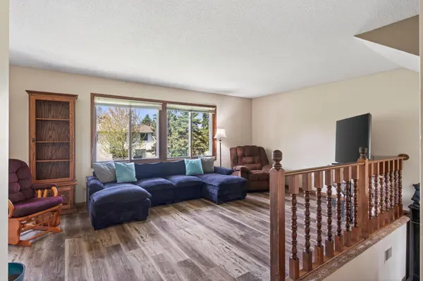 9487 Monroe ST NE, Blaine, MN 55434