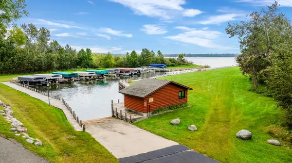 454 Wagon Wheel DR SE #9, Bemidji, MN 56601