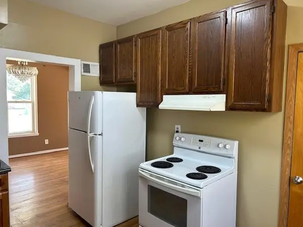 700 W Main ST, Marshall, MN 56258