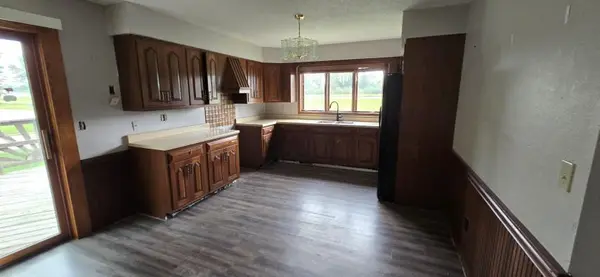 503 Hawthorne DR, Marshall, MN 56258