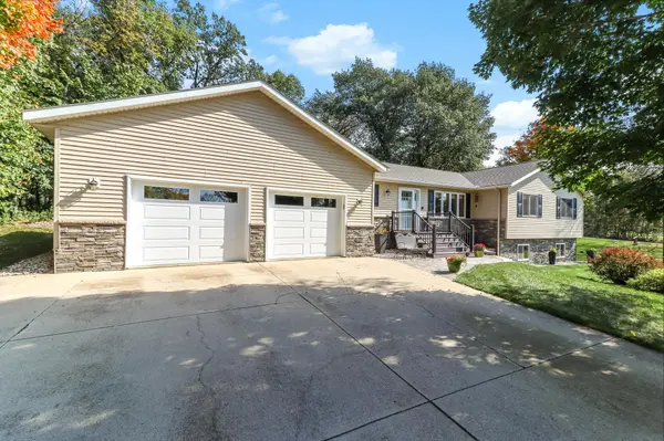 16188 Woodcrest DR, Paynesville, MN 56362