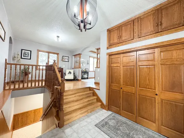 105 N 1st AVE, Wilmont, MN 56185