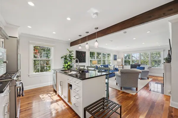 132 Summit AVE, Center City, MN 55012