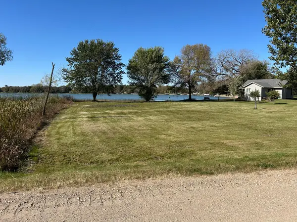 000 Red Rock Shrs DR SW, Hoffman, MN 56339