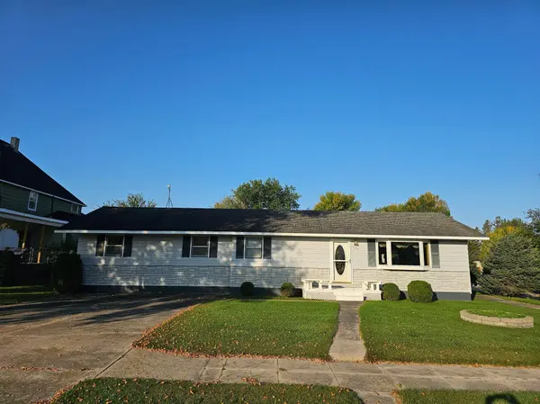 909 Bradford AVE, Argyle, MN 56713