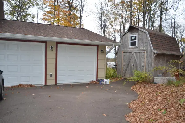 2336 Lac Labelle RD, Carlton, MN 55718
