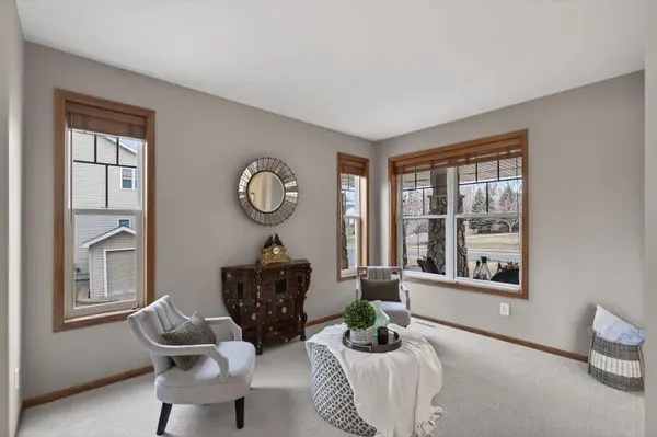 249 Tristan DR, Victoria, MN 55331
