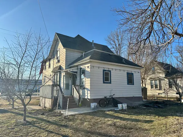 821 Madison AVE, Albert Lea, MN 56007