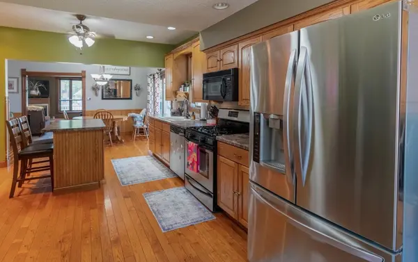 136 1st AVE, Alden, MN 56009