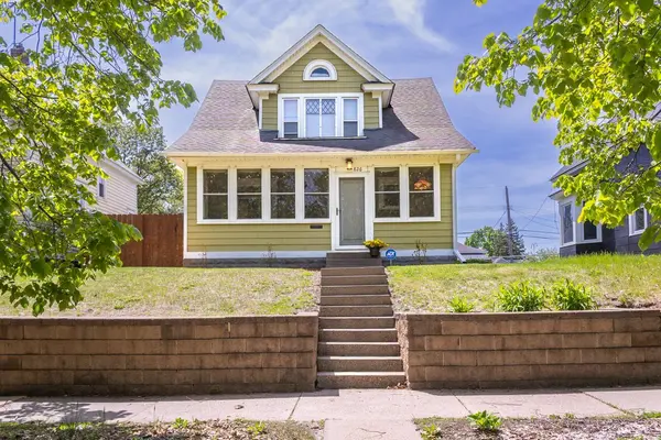 826 Blair AVE, Saint Paul, MN 55104