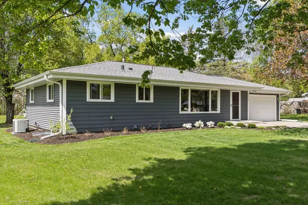 1615 Garland LN N, Plymouth, MN 55447