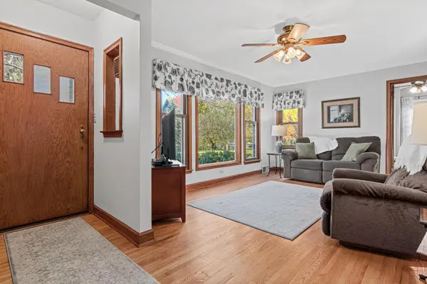 3179 Victoria ST N, Shoreview, MN 55126