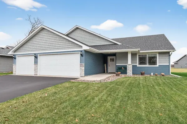 7246 385th ST, North Branch, MN 55056