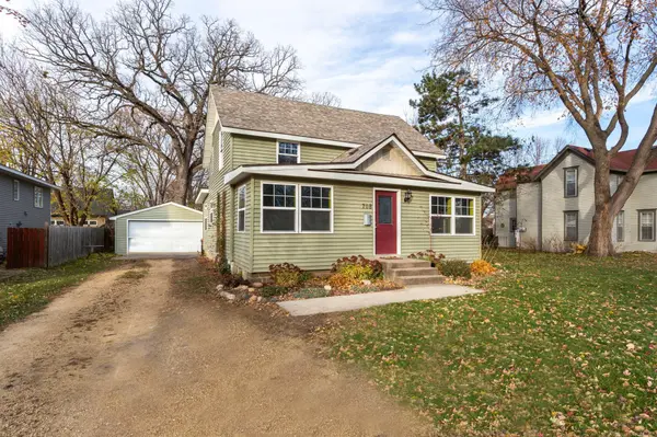 708 3rd ST W, Hastings, MN 55033