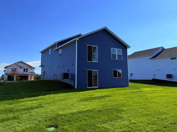 7707 Birch ST, Clear Lake, MN 55319